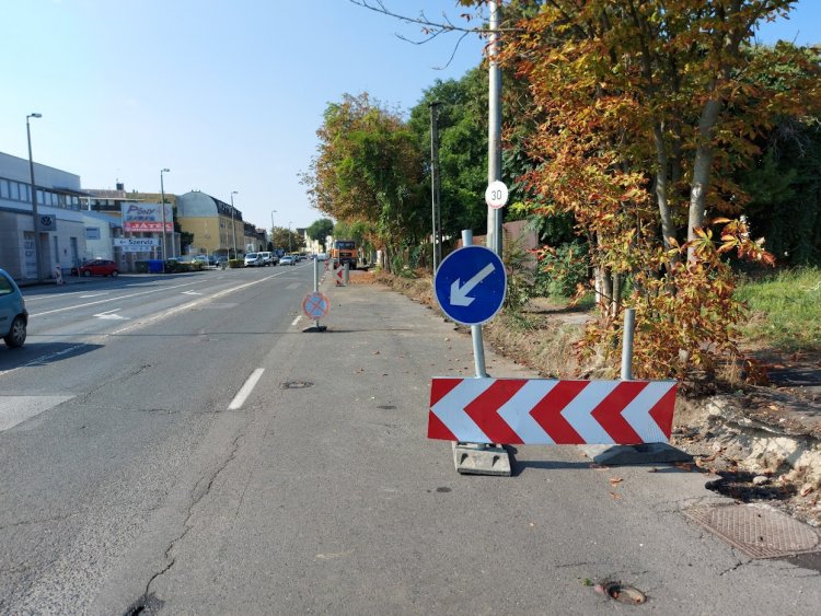 A Hunyadi utcán forgalomkorlátozás és változás van érvényben az útfelújítások kapcsán