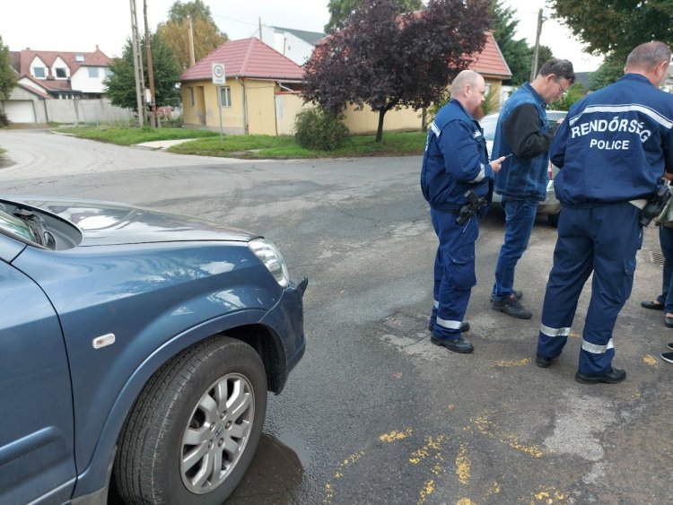 Kedden délelőtt a Debreceni úton két személyautó ütközött