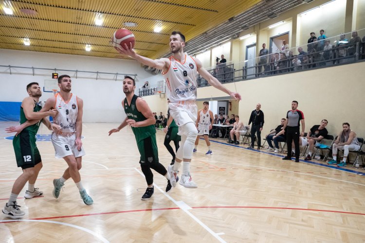 Vereség Hómezővásárhelyen 