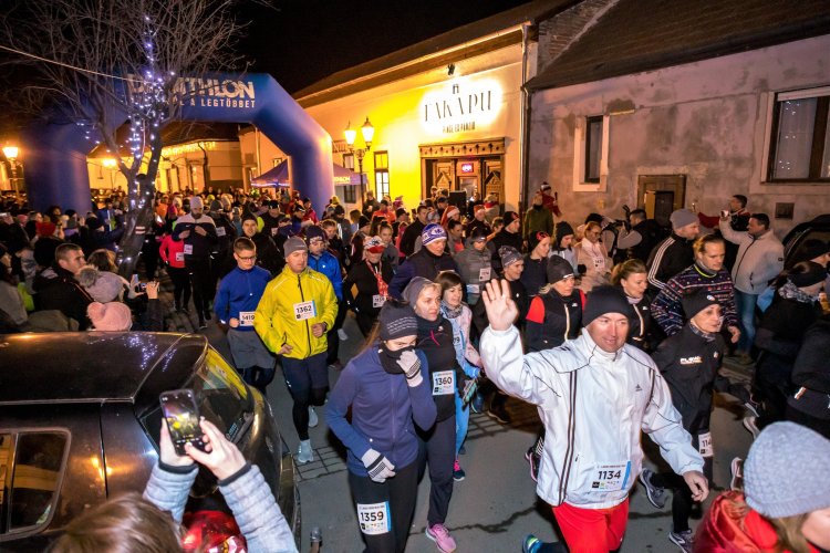 Adventi futás nyíregyháziakkal