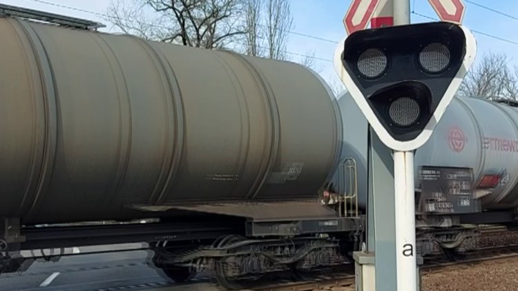 Meghibásodott a Korányi Frigyes utcai vasúti átjáró fényberendezése