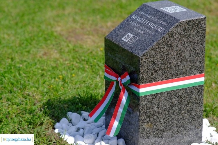 Okos parcellakő a főhadnagy emlékére – Felújították vitéz Kovács István sírhelyét