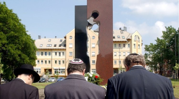 A Holokauszt áldozataira emlékeznek Nyíregyházán