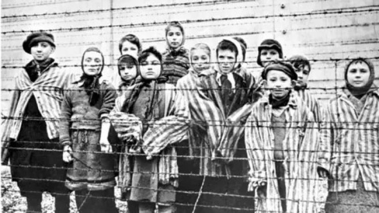80 éve történt a holokauszt: Nyíregyházán is megemlékeztek a vészkorszak eseményeiről