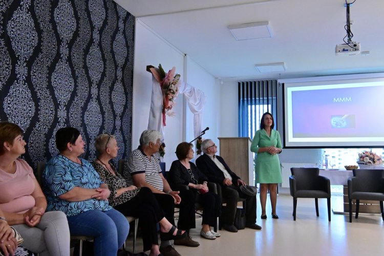 Alzheimer Café: fontos, hogy elfoglaltságot találjnak a demenciával élőknek