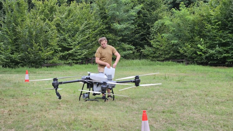 A világ egyik legnagyobb drónját is megröptették a Nyíregyházi Egyetem előadásán