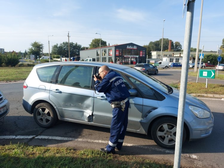 Összeütköztek - úgy döntöttek rendőr hívnak