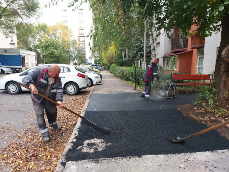 Megszületett a döntés - elkészült a járdaszakasz felújítása