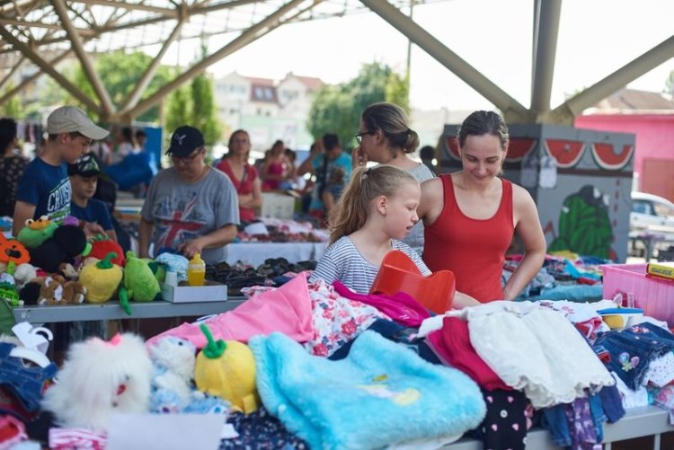 Kistelekiszőlőben tartanak bababörzét                              