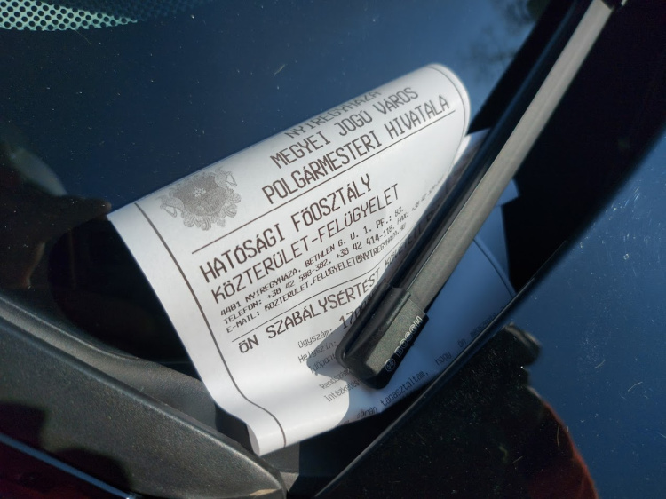 Nem érdemes tilosban parkolni...                                  