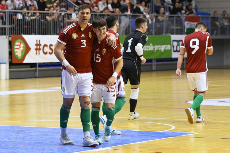 Telt ház előtt nyert a futsal válogatott Nyíregyházán