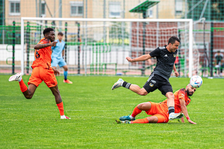 Szpari győzelem Debrecenben!                                            