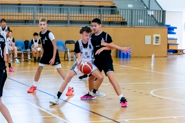 Nagy csatákat hozott a nemzetközi kosártorna                                 