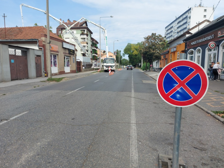 Építkezés a Kossuth utcán - nem kizárt a torlódás