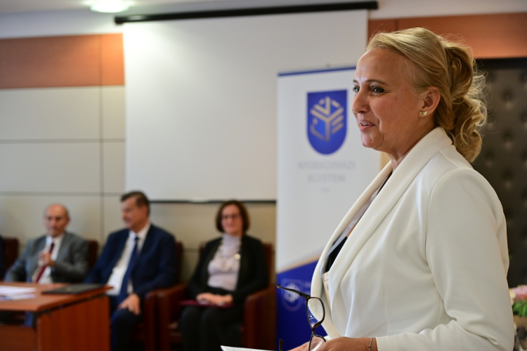 Tehetséggondozó konferencia - Pedagógusok és szakemberek tanácskoztak az egyetemen