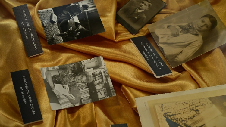 Kiállítás – Fotográfiákon keresztül lehet megismerni Krúdy Gyula életét a Kállay Gyűjteményben