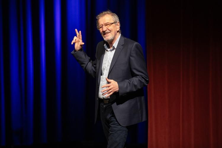 Az Egy életem Mucsi Zoltánnal Nyíregyházán is sikerprodukció