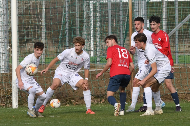 Döntetlen az NB-III-ban - a Gödöllőt fogadta a Szpari II. 