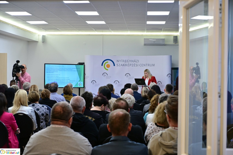 Esélyteremtés és tehetséggondozás – újdonságok a szakképzésben