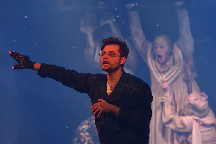 Izgalmas előadásokról beszélt Tar Dániel a "szenvedélyek évadában"!