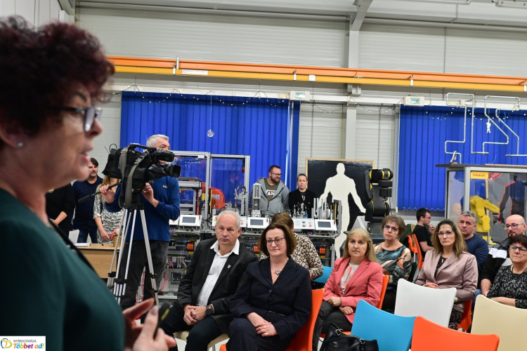 Adventi Teadélután az NYSZC-nél - élményalapú foglalkozások                           