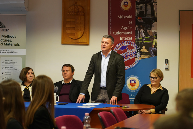 Nemzetközi részvétellel zajlott a Tudományos Diákköri Konferencia a NYE Műszaki és Agártudományi Intézetében