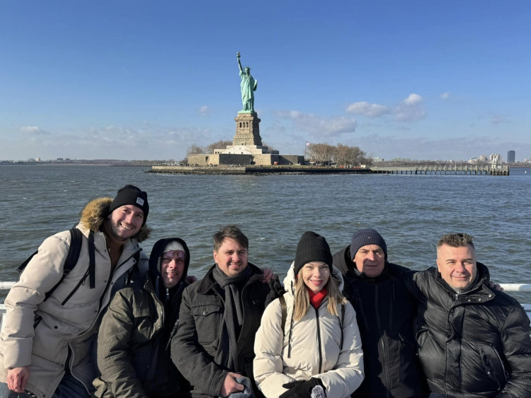 Székely legendák New Yorkban - a tengeren túl vendégszerepeltek a nyíregyházi társulat tagjai