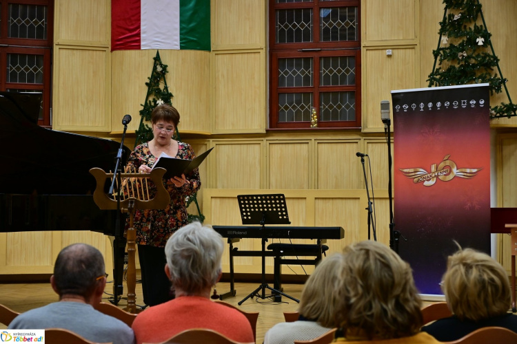 Jónak lenni jó! - Jótékonysági gála a Vikárban 