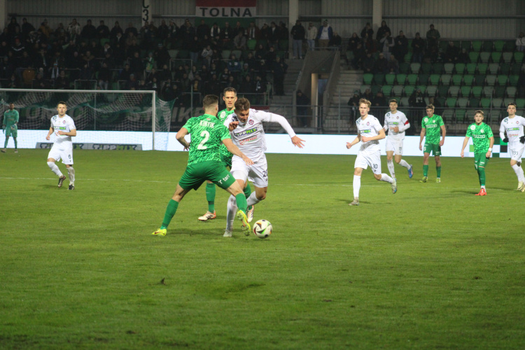 Vereséggel zárta az esztendőt a Szpari         