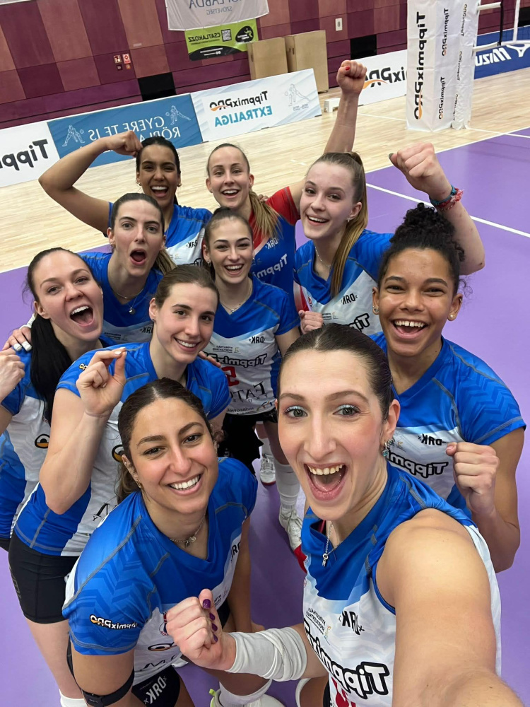 Győzelem és továbbjutás a Magyar Kupában!               