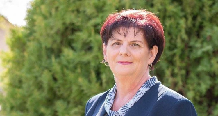 Ráb Jánosné képviselő asszony fogadóórát tart