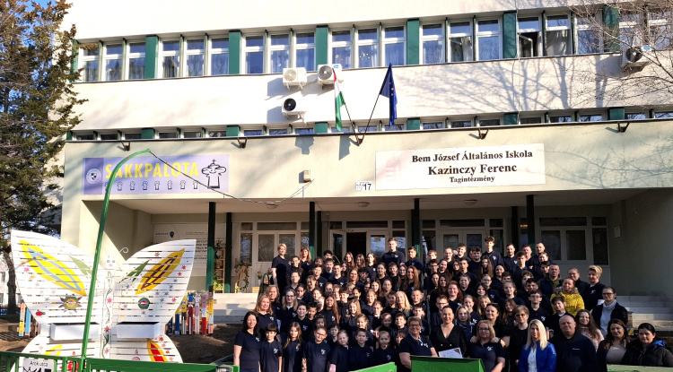 Családbarát köznevelési intézmény lett a nyíregyházi Kazinczy-iskola