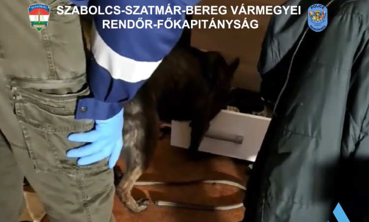 Rajtaütés a Huszár-lakótelepen – drogdílereket fogtak el a rendőrök