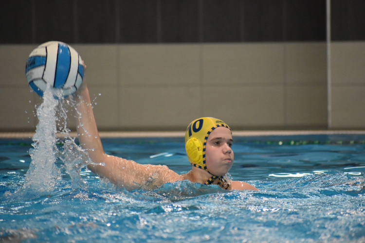 Három meccsen 54 gólt lőttek az AQUA SE pólósai                    