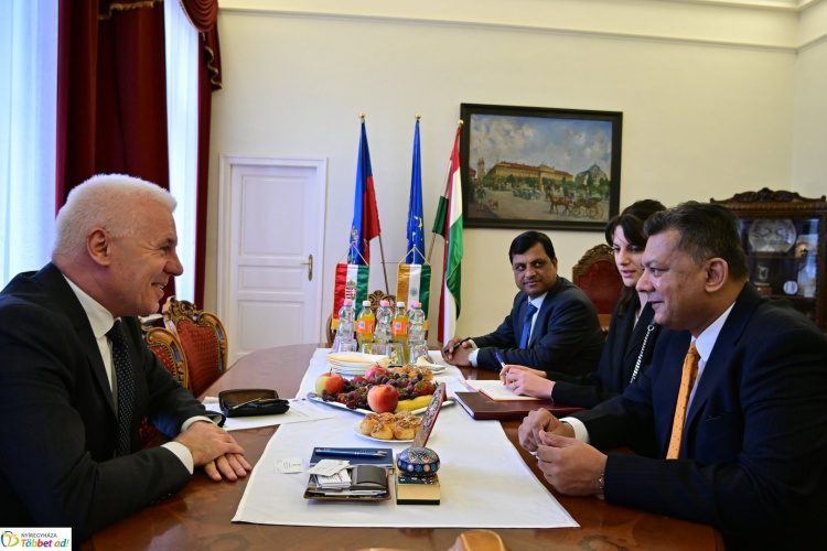 Bemutatkozás – Indiai nagyköveti látogatás