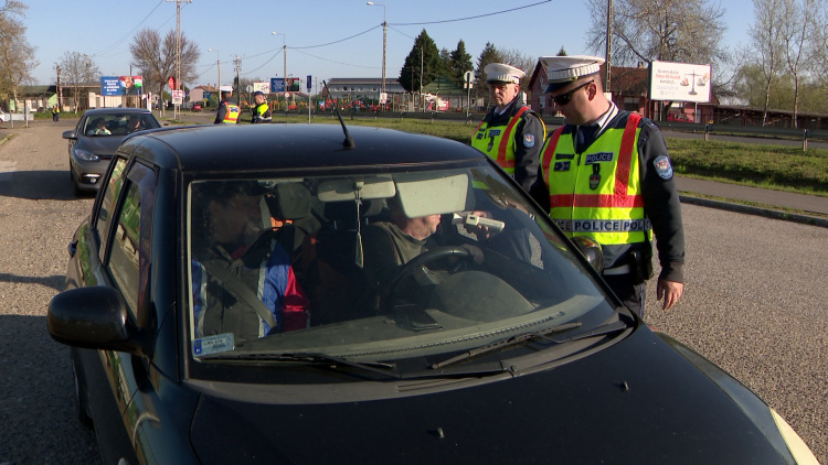 Húsvéti ellenőrzés - Nem ittak  a gépjárművezetők