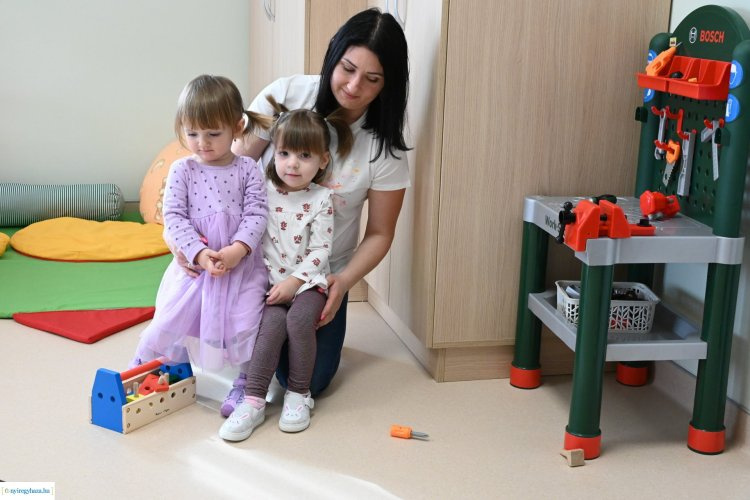 A kisgyermeknevelők munkáját ünneplik a Bölcsődék Napján