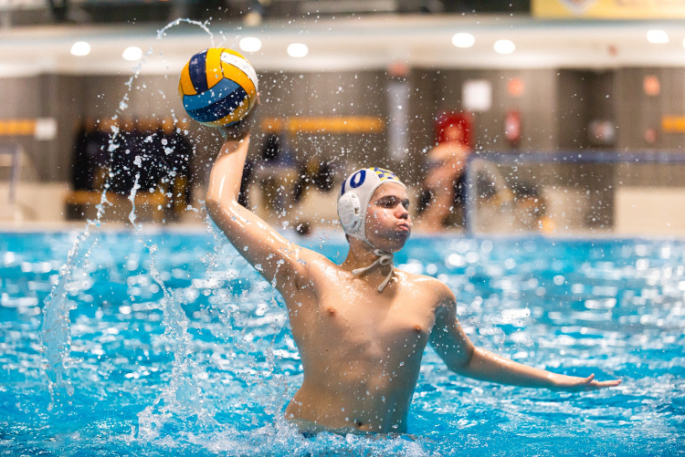 Székesfehérváron vendégszerepeltek az AQUA SE vízilabdásai 