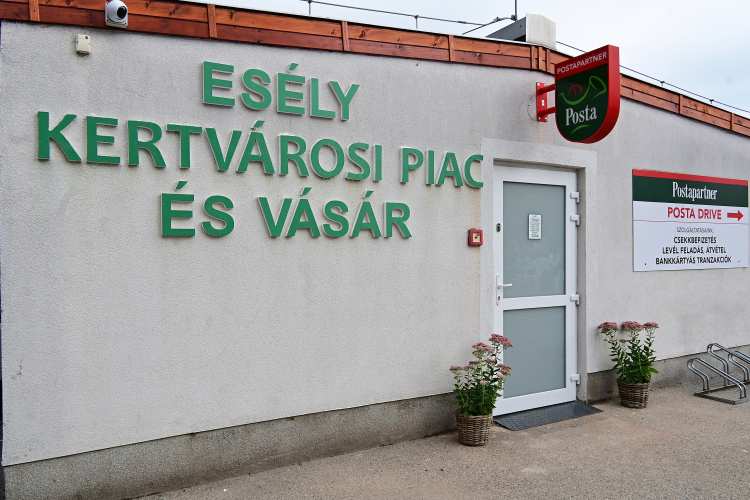 Kertvárosi hír - Változik a posta nyitvatartása