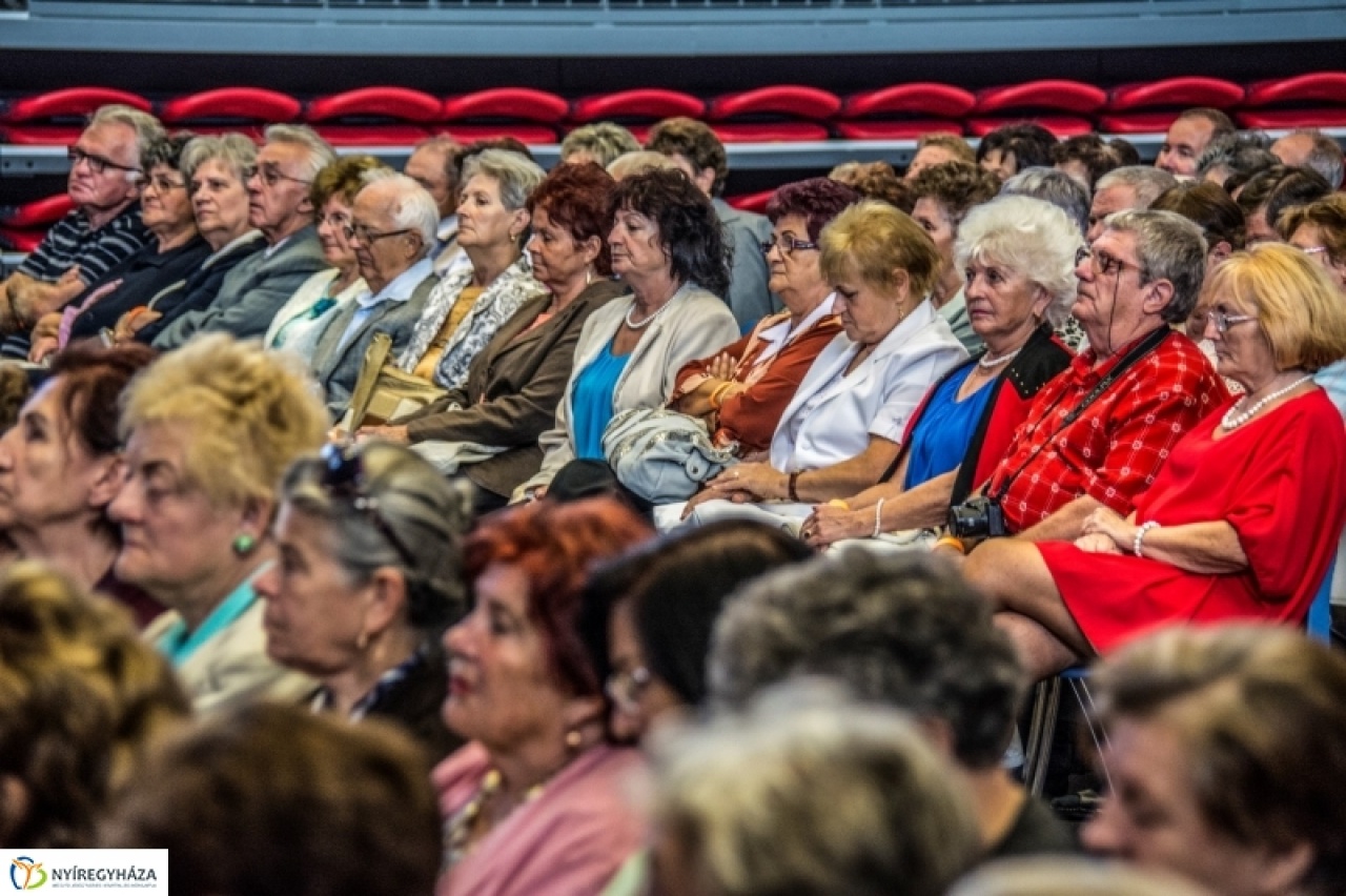 Idősek Világnapja az Arénában