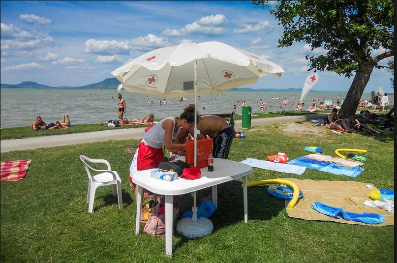 „Hétköznapi hősök" a magyar tenger partján