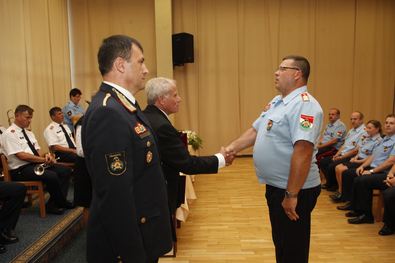 Főtanácsosi cím és új tisztek Szabolcsban