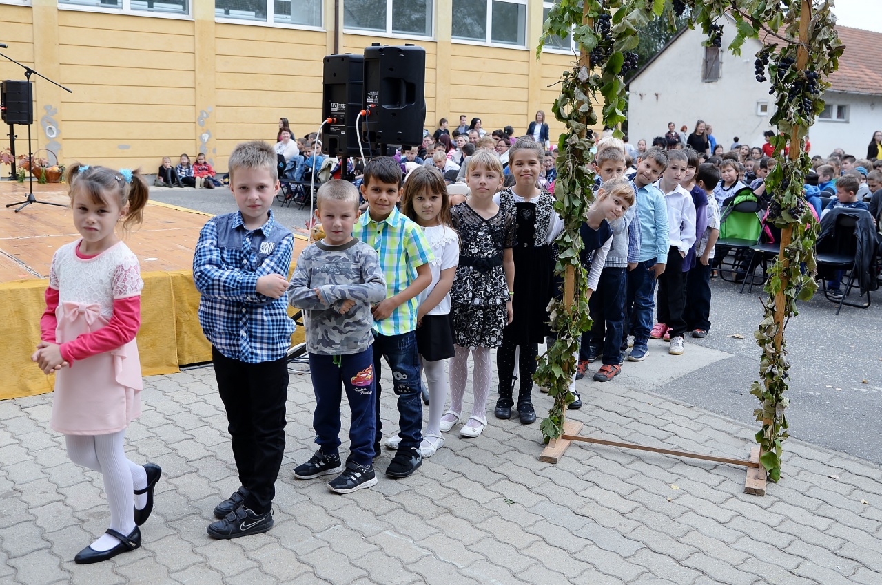 Szőlőszem és Szőlőfürt avató Nyírszőlősön