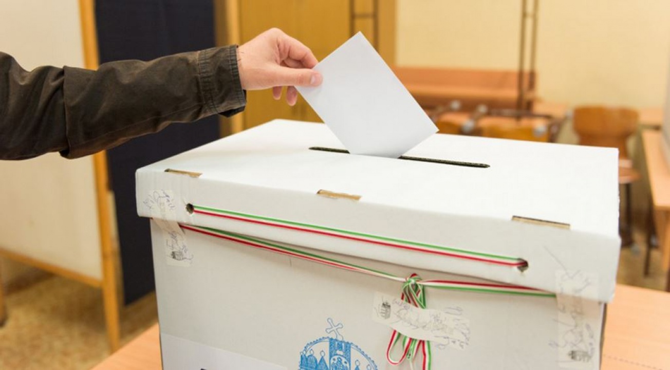 Már 17,5 ezren jelentkeztek a külképviseleti szavazásra